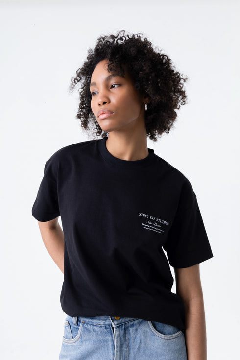 T-Shirt Shift Studios Black